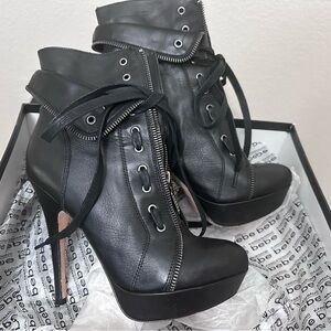 Bebe Kardashians -Mari- size 8